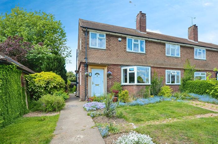2 Bedroom Maisonette For Sale In West Common, Redbourn, St. Albans, AL3