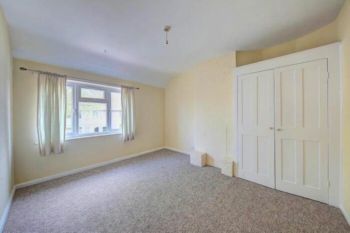 4 Bedroom Terraced House To Rent In Leckford Road, London, SW18