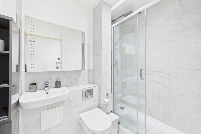 1 Bedroom Flat To Rent In Stanmore Hill, Stanmore, HA7
