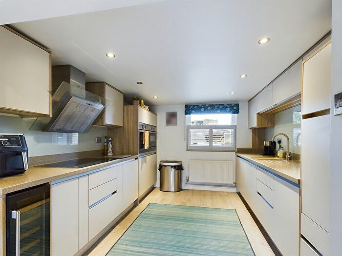 4 Bedroom Detached House For Sale In New Road, Littleport, Ely, CB6