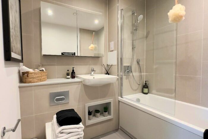 1 Bedroom Flat To Rent In The Didsbury, London, E6