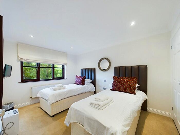 3 Bedroom Terraced House For Sale In Wadebridge, PL27