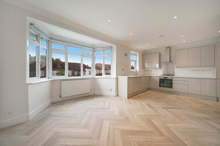 2 Bedroom Flat To Rent In Heather Park Drive, Wembley, Greater London, HA0