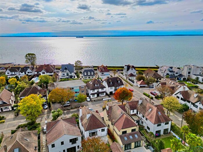 4 Bedroom Detached House For Sale In Esplanade Gardens, Chalkwell, SS0