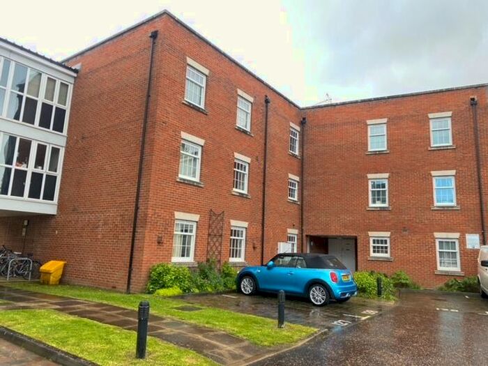 2 Bedroom Flat To Rent In Waters Edge, Canterbury, CT1