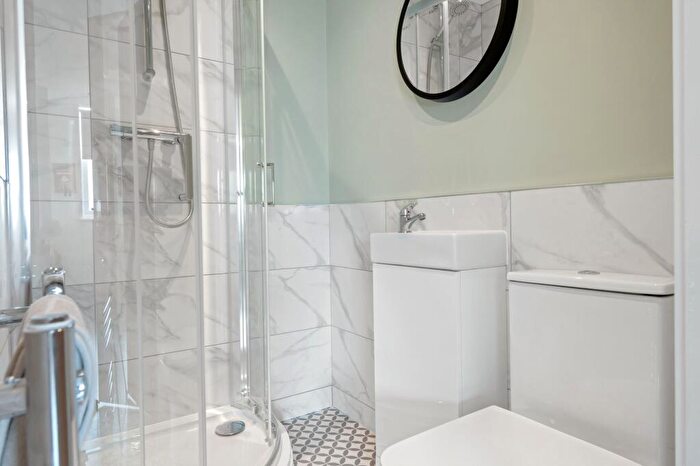 1 Bedroom House To Rent In Lawrence Street, Nottingham, NG9