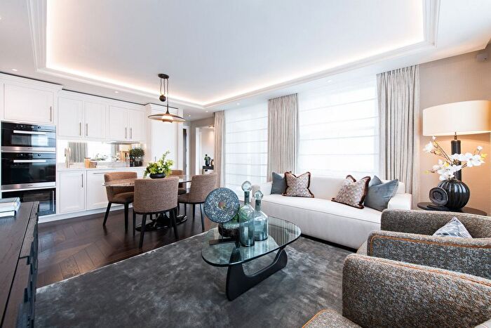 1 Bedroom Flat To Rent In Prince Of Wales Terrace, London, W8