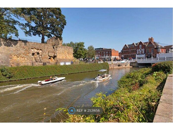 1 Bedroom End Of Terrace House To Rent In Castle Street, Tonbridge, TN9