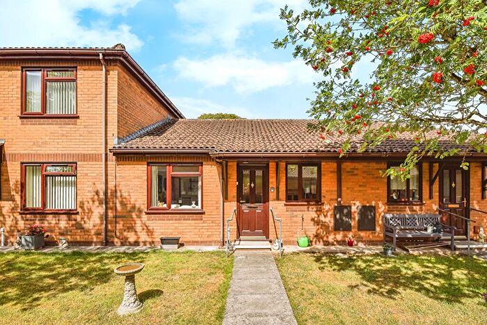 2 Bedroom Bungalow For Sale In Langley Road, Chippenham, SN15