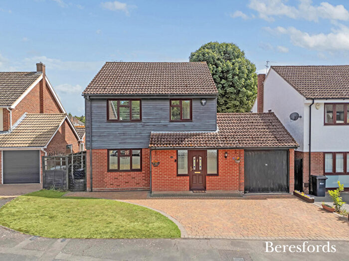 4 Bedroom Detached House For Sale In Acorn Avenue, Braintree, CM7