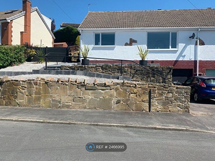 2 Bedroom Bungalow To Rent In Lower Hall Road, Huddersfield, HD5