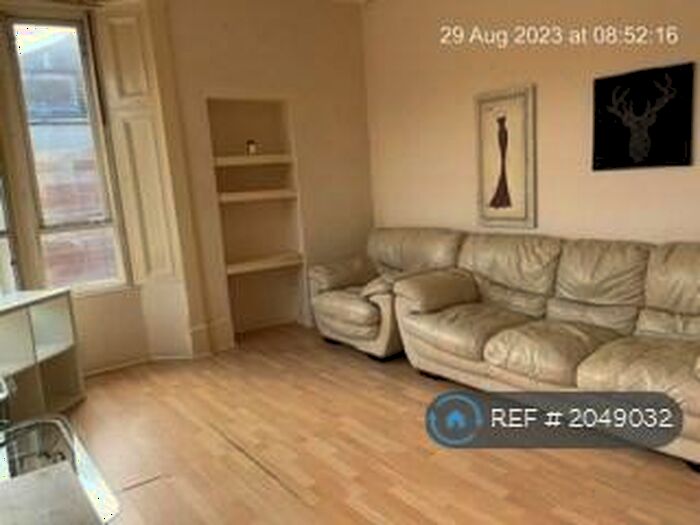 2 Bedroom Flat To Rent In Bluevale Street, Glasgow, G31