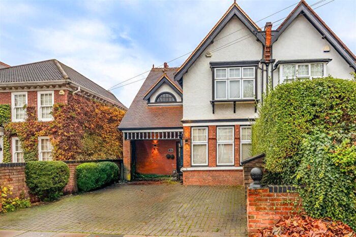 5 Bedroom Semi Detached House For Sale In Preston Road, Westcliff-On-Sea, SS0