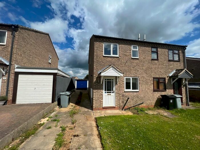 2 Bedroom Property To Rent In York Way, Grantham, NG31