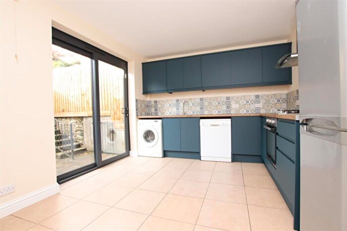 3 Bedroom Terraced House To Rent In Fairfield Avenue, Bath, BA1