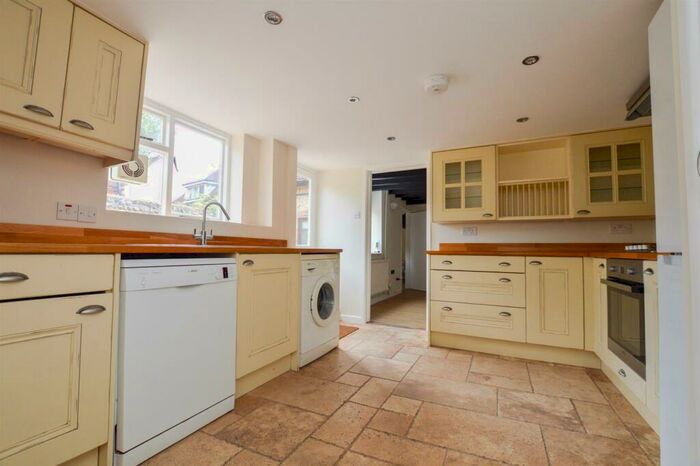 3 Bedroom Cottage To Rent In North Street, Alfriston, BN26