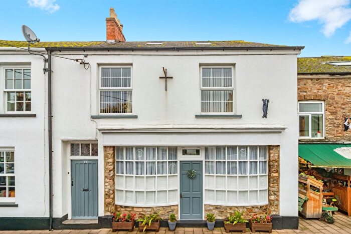 5 Bedroom Terraced House For Sale In Brook Street, Bampton, Tiverton, EX16