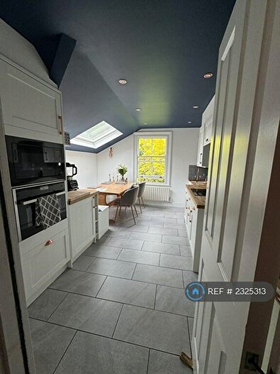 1 Bedroom Flat To Rent In Dennington Park Road, London, NW6