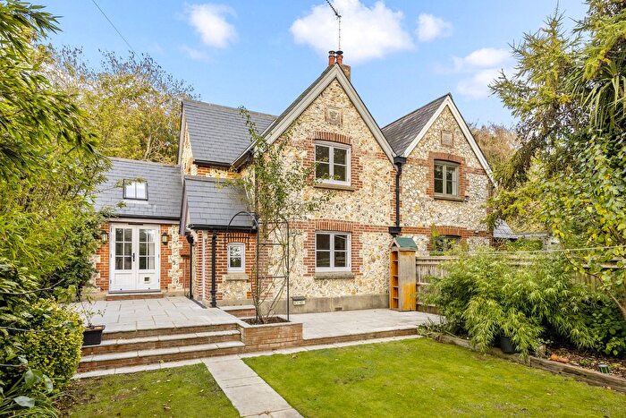 2 Bedroom Semi-Detached House For Sale In Hill Barn Lane, Worthing, BN14