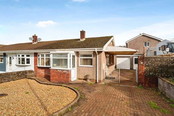 2 Bedroom Detached Bungalow For Sale In Heol Nant Bran, Birchgrove, Swansea, SA7