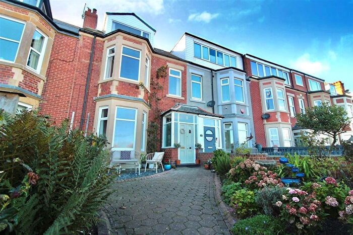 5 Bedroom Terraced House For Sale In Windsor Crescent, Whitley Bay, NE26