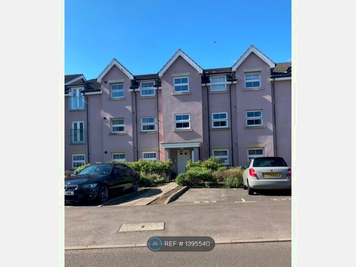 2 Bedroom Flat To Rent In Whites Way, Southampton, SO30