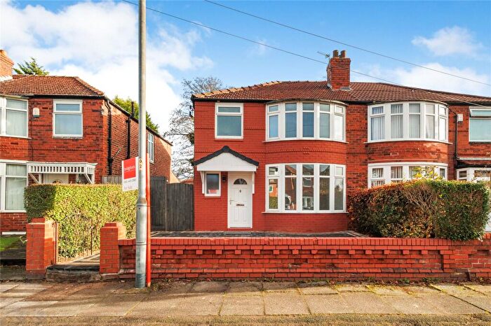 4 Bedroom Semi-Detached House To Rent In Ashdene Road, Withington, M20