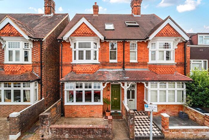 4 Bedroom Semi Detached House For Sale In Foxenden Road, Guildford, GU1
