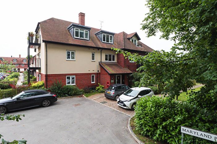 2 Bedroom Flat To Rent In Maryland Place, St. Albans, St. Albans, AL3