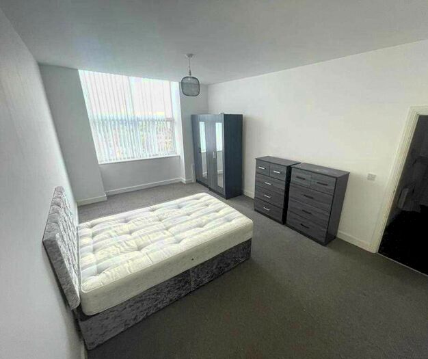 2 Bedroom Flat To Rent In Tobacco Wharf, Commercial Road, Liverpool, L5