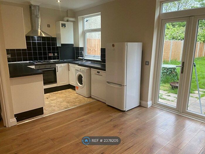 4 Bedroom Terraced House To Rent In Northborough Road, London, SW16