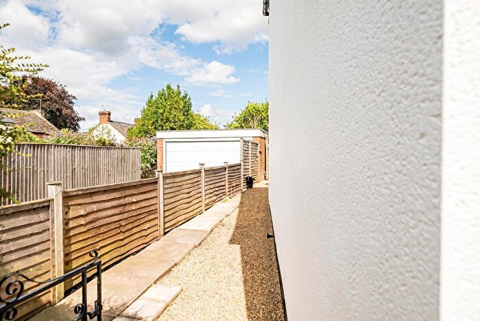 2 Bedroom End Of Terrace House To Rent In Poppy Road, Princes Risborough, Bucks, HP27