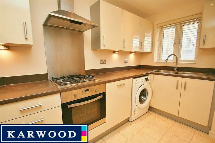 3 Bedroom Town House To Rent In Albacore Way, Hayes, UB3