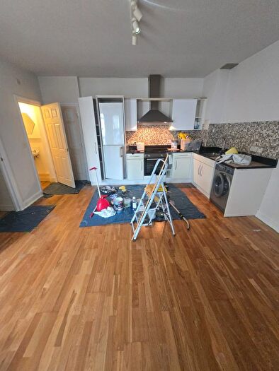 2 Bedroom Terraced House To Rent In Monterey Close, London, NW7