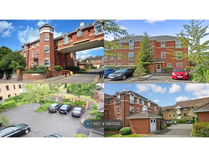 2 Bedroom Flat To Rent In Old School Place, Maidstone, ME14