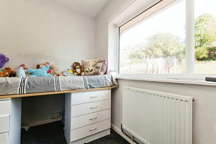 3 Bedroom Terraced House For Sale In King Arthurs Road, Exeter, Devon, EX4