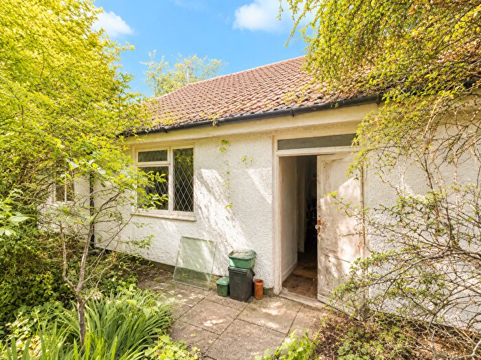 2 Bedroom Bungalow For Sale In Online Auction, Worcester Walk, Broadwell, GL16