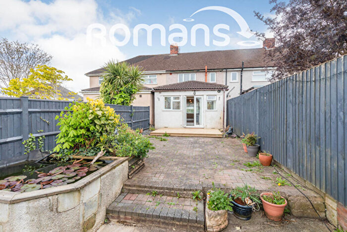 3 Bedroom Semi-Detached House To Rent In Millbrook Avenue, Bristol, BS4