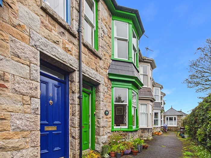 3 Bedroom Property For Sale In Heamoor, Penzance, Period Home, Three Reception Rooms, TR18