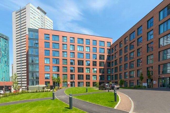 1 Bedroom Apartment To Rent In The Axium, Windmill Street, Birmingham, West Midlands, B1