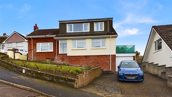 4 Bedroom Bungalow For Sale In Flexa Park, Combe Martin, Ilfracombe, EX34