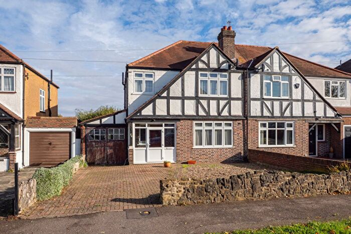 3 Bedroom Semi Detached House For Sale In Palmer Avenue, Cheam, Sutton, SM3