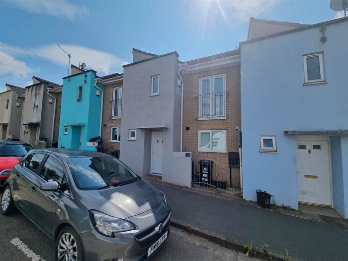 4 Bedroom Terraced House For Sale In Greenbank Road, Greenbank, BS5