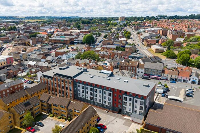 1 Bedroom Apartment To Rent In Newton Road, Yeovil, BA20