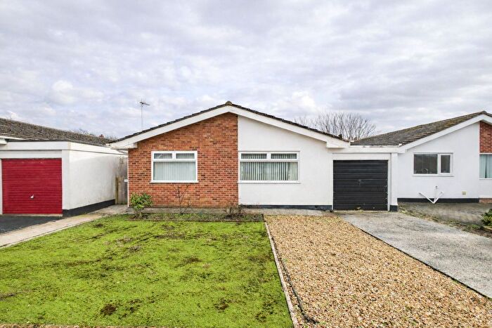 2 Bedroom Bungalow For Sale In Cherrill Gardens, Bude, Cornwall, EX23