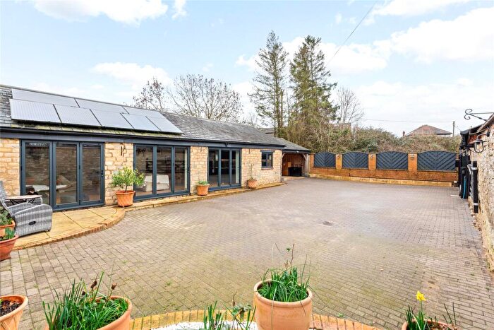 3 Bedroom Barn Conversion For Sale In Hanslope Road, Hartwell, Northamptonshire, NN7