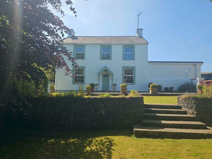 4 Bedroom House For Sale In Llandyfrydog, Llannerch-Y-Medd, LL71