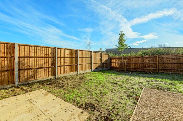 3 Bedroom Semi-Detached House For Sale In The Oaks, Sharnbrook, Bedford, MK44