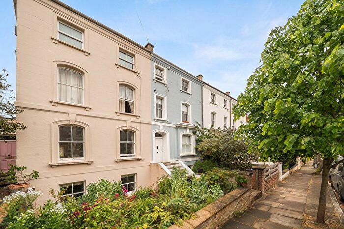 1 Bedroom Flat For Sale In Miranda Road, London, N19