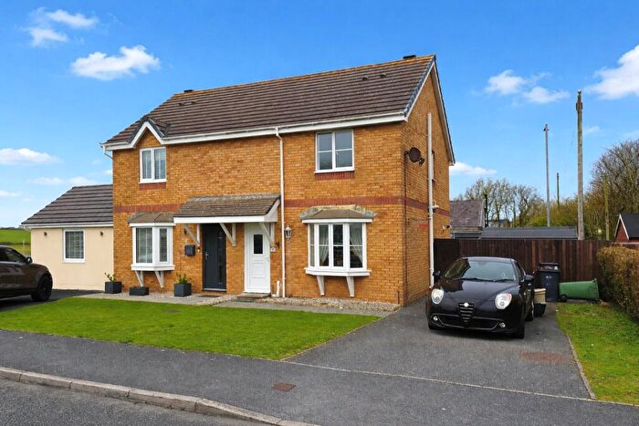 3 Bedroom Semi-Detached House For Sale In Garth Y Felin, Valley, Holyhead, Isle Of Anglesey, LL65